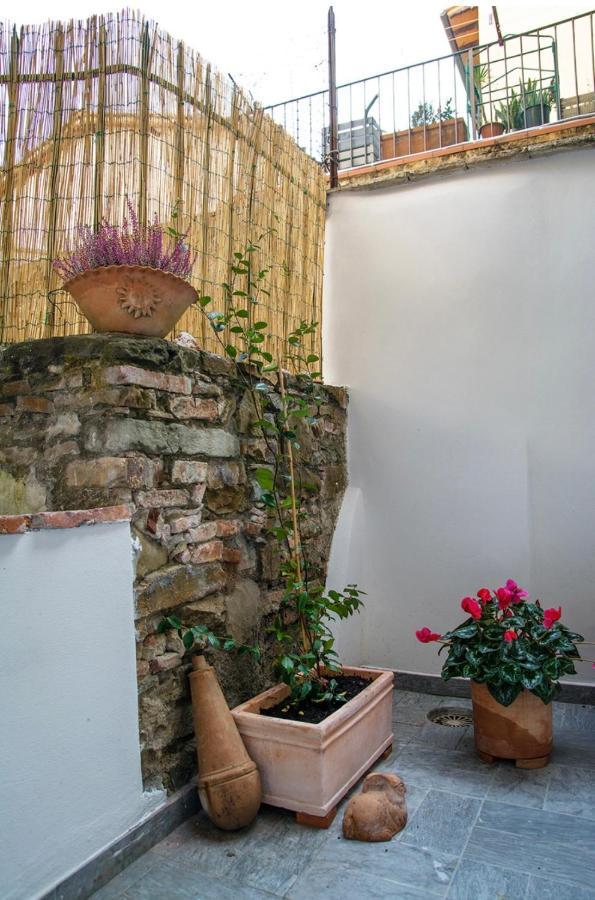 Camilla'S Guest House Firenze Esterno foto