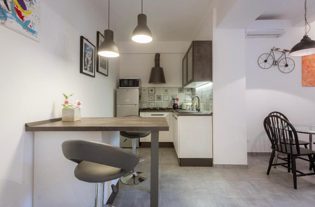Camilla'S Guest House Firenze Esterno foto